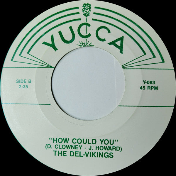 The Uptowns / The Dell-Vikings : Here She Comes Again / How Could You (7", RE, Unofficial, Gre)