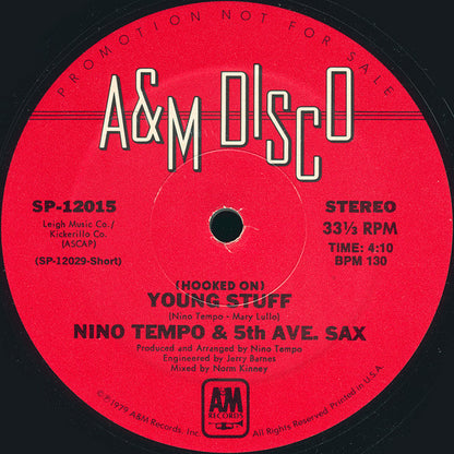 Nino Tempo & 5th Ave. Sax : (Hooked On) Young Stuff (12", Promo, Mon)