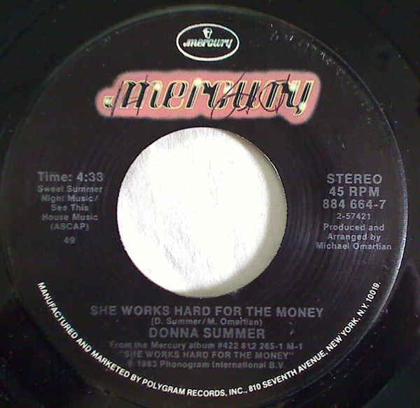 Donna Summer : She Works Hard For The Money / Unconditional Love (7", Single)
