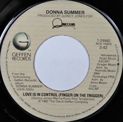 Donna Summer : Love Is In Control (Finger On The Trigger) (7", Single, Jac)