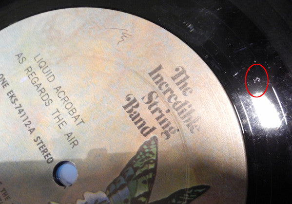 The Incredible String Band : Liquid Acrobat As Regards The Air (LP, Album, Pit)