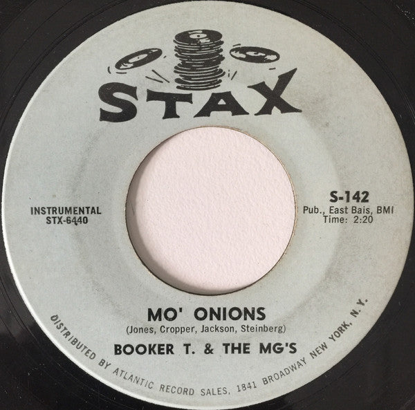Booker T & The MG's : Mo' Onions / Tic-Tac-Toe (7", Single, MGM)