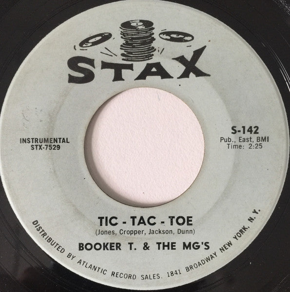 Booker T & The MG's : Mo' Onions / Tic-Tac-Toe (7", Single, MGM)