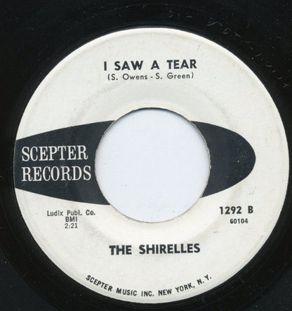 The Shirelles : Are You Still My Baby / I Saw A Tear (7")