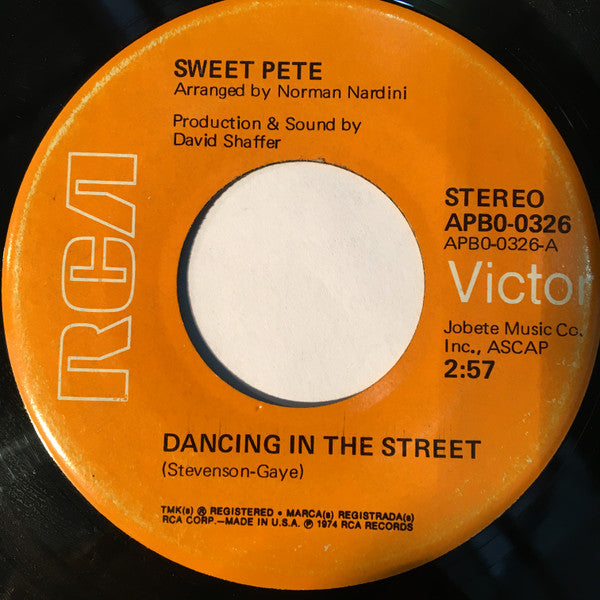 Sweet Pete (3) : Dancing In The Street (7", Single)