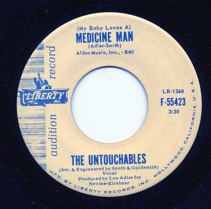 The Untouchables (9) : Papa / (My Baby Loves A) Medicine Man (7", Single, Promo)