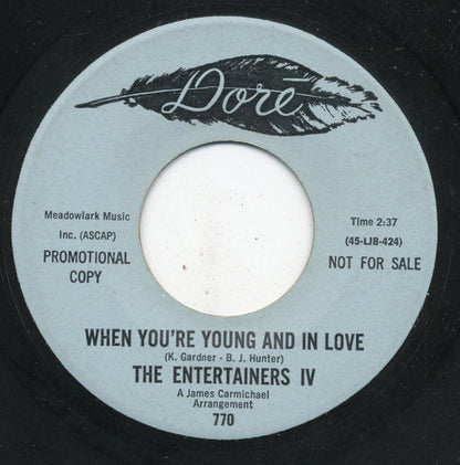 The Entertainers IV : Gettin' Back Into Circulation / When You're Young And In Love (7", Single, Promo)