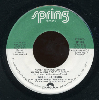 Millie Jackson : Never Change Lovers In The Middle Of The Night / Seeing You Again (7", Gol)