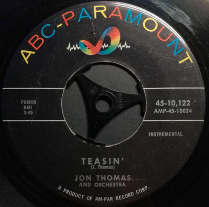 Jon Thomas (3) : Heartbreak (It's Hurtin' Me) / Teasin' (7", Single)