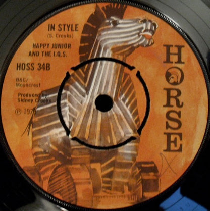 Happy Junior And The I.Q.S. : Loop-De-Loop / In Style (7")