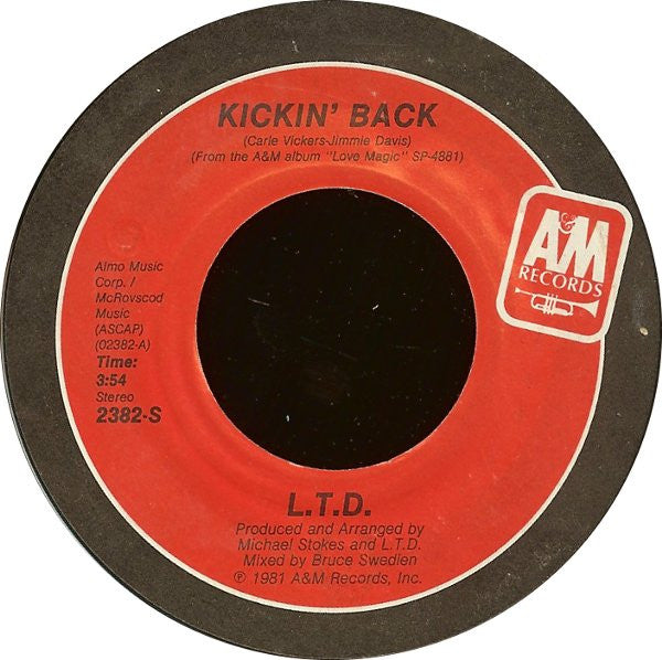 L.T.D. : Kickin' Back (7", Single, Styrene)