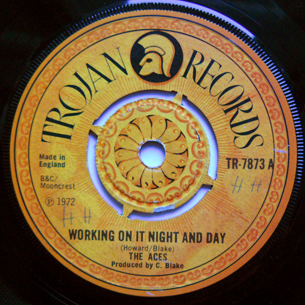 The Aces : Working On It Night And Day  / Take A Look (7")