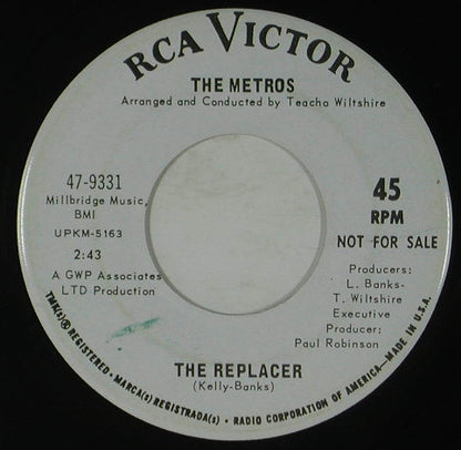 The Metros : Let's Groove / The Replacer (7", Single, Promo)