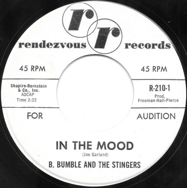 B. Bumble & The Stingers : In The Mood / Chicken Chow Mein (7", Promo)
