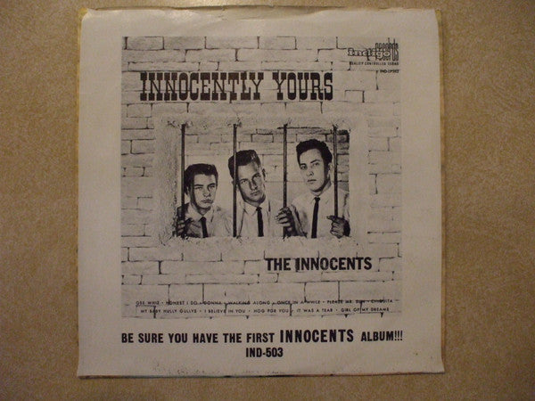 Kathy Young With The Innocents (2) : Magic Is The Night (7", Single, Styrene, Mon)
