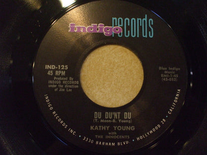 Kathy Young With The Innocents (2) : Magic Is The Night (7", Single, Styrene, Mon)