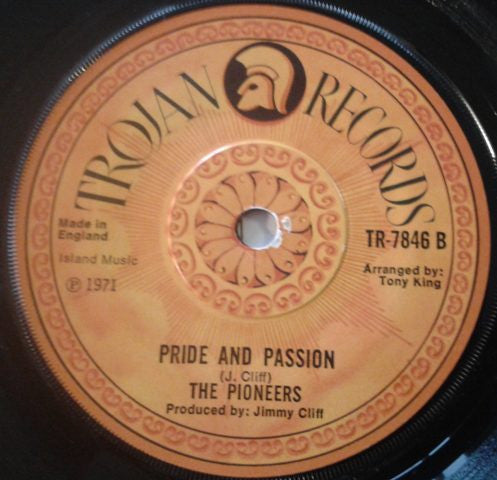 The Pioneers : Give And Take (7", Single, Sol)