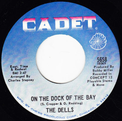 The Dells : On The Dock Of The Bay / When I'm In Your Arms (7", Single)