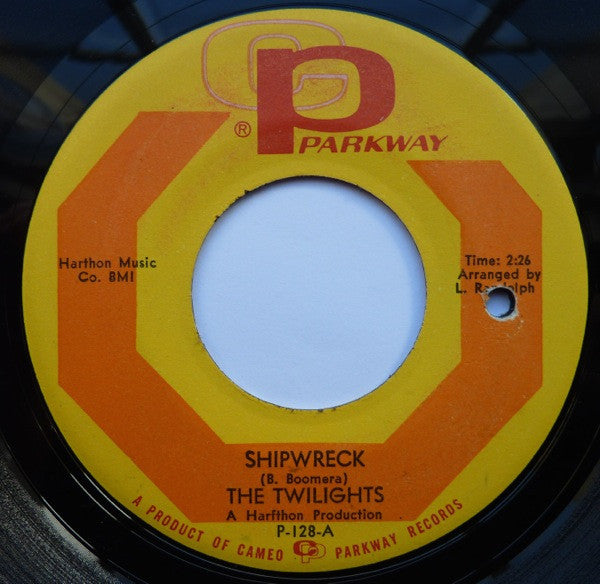 The Twilights (7) : Shipwreck / For The First Time (7")