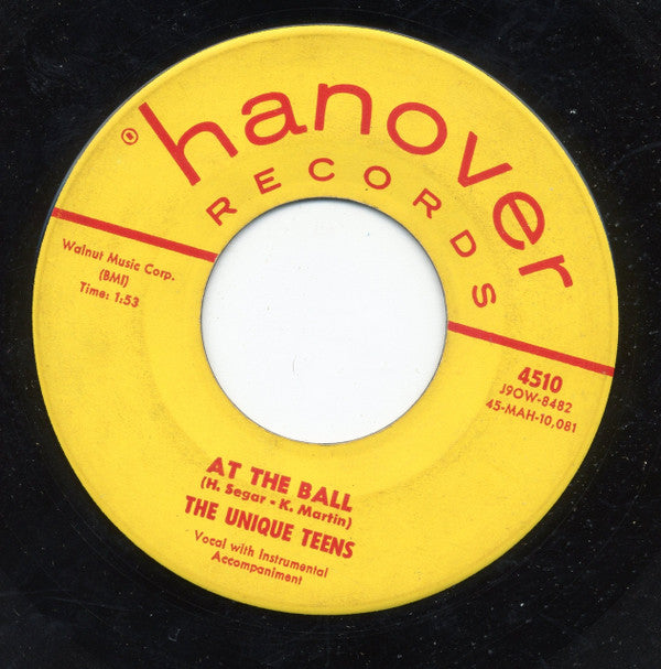 The Unique Teens : At The Ball / Jeannie (7", Single, RCA)