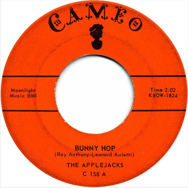 The Applejacks (2) : Bunny Hop / Night Train Stroll (7", Single, Ind)