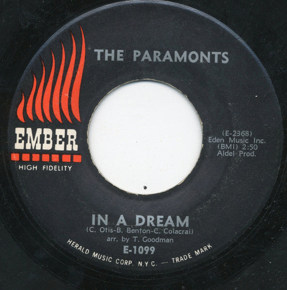 The Paramonts (2) : In A Dream / Shedding Teardrops (7")