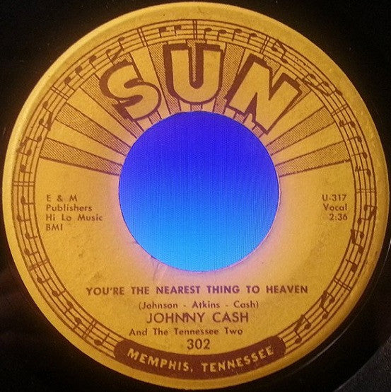 Johnny Cash & The Tennessee Two : The Ways Of A Woman In Love / You're The Nearest Thing To Heaven (7")