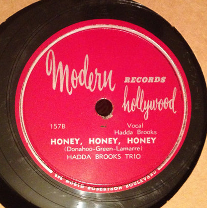 Hadda Brooks Trio : Hollywood House Party Boogie / Honey, Honey, Honey (Shellac, 10")